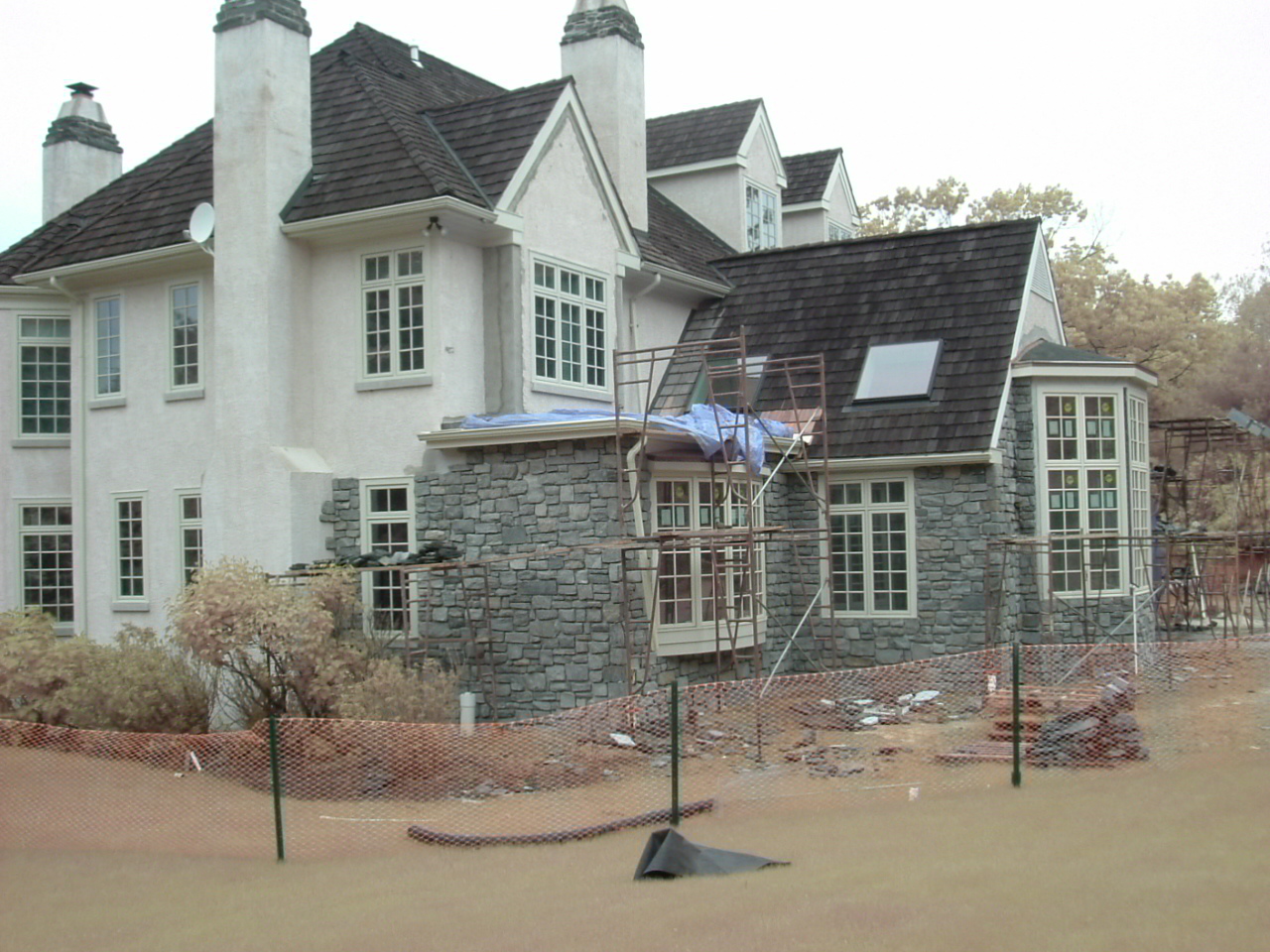 2″ REAL STONE ON HOUSE IDLEWILD RD, GLADWYNE Residential