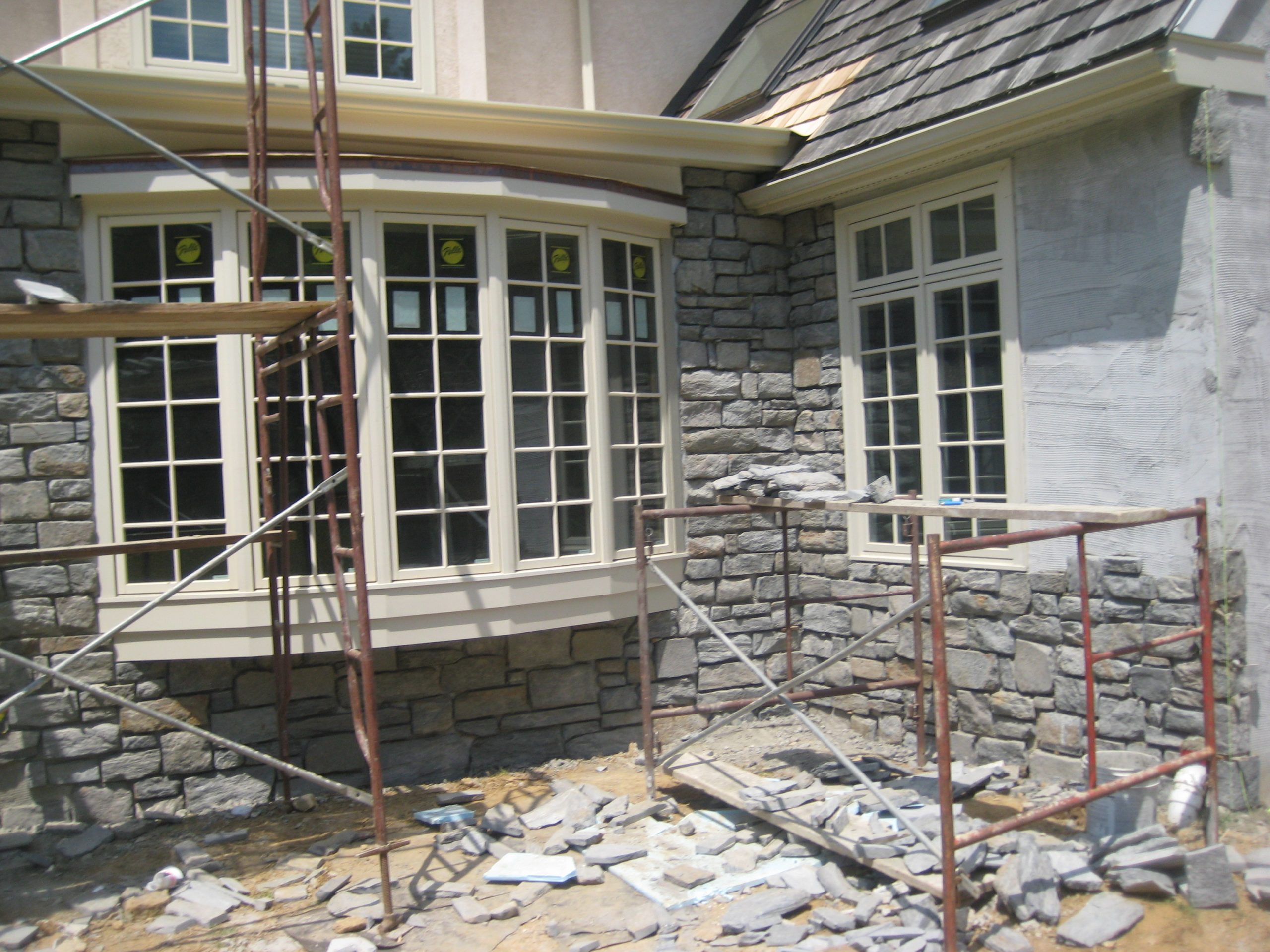 2″ REAL STONE ON HOUSE IDLEWILD RD, GLADWYNE Residential & Commercial Construction Newtown
