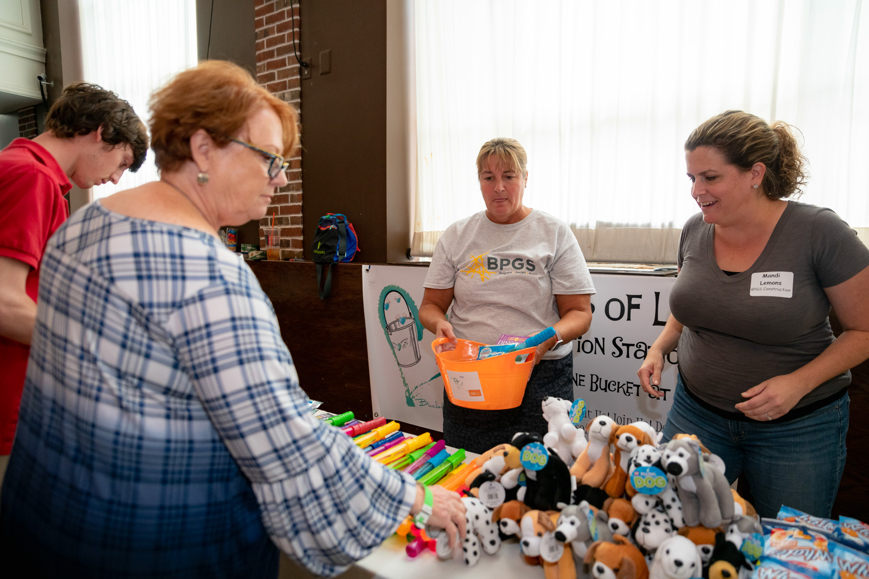 BPGS Teams Up With Buckets of Love Bringing a Smile to 200 Children’s