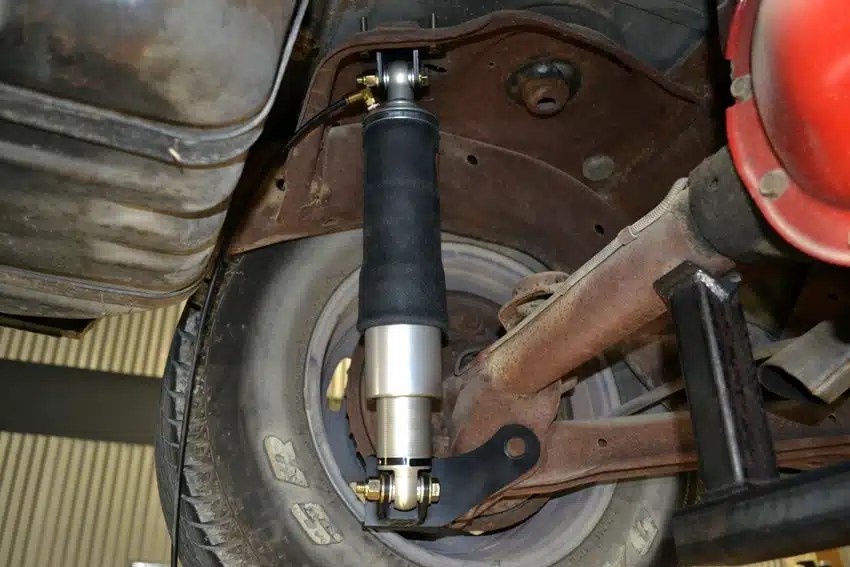 Buick Regal+Olds Cutlass bolton RideTech air suspension Brabant