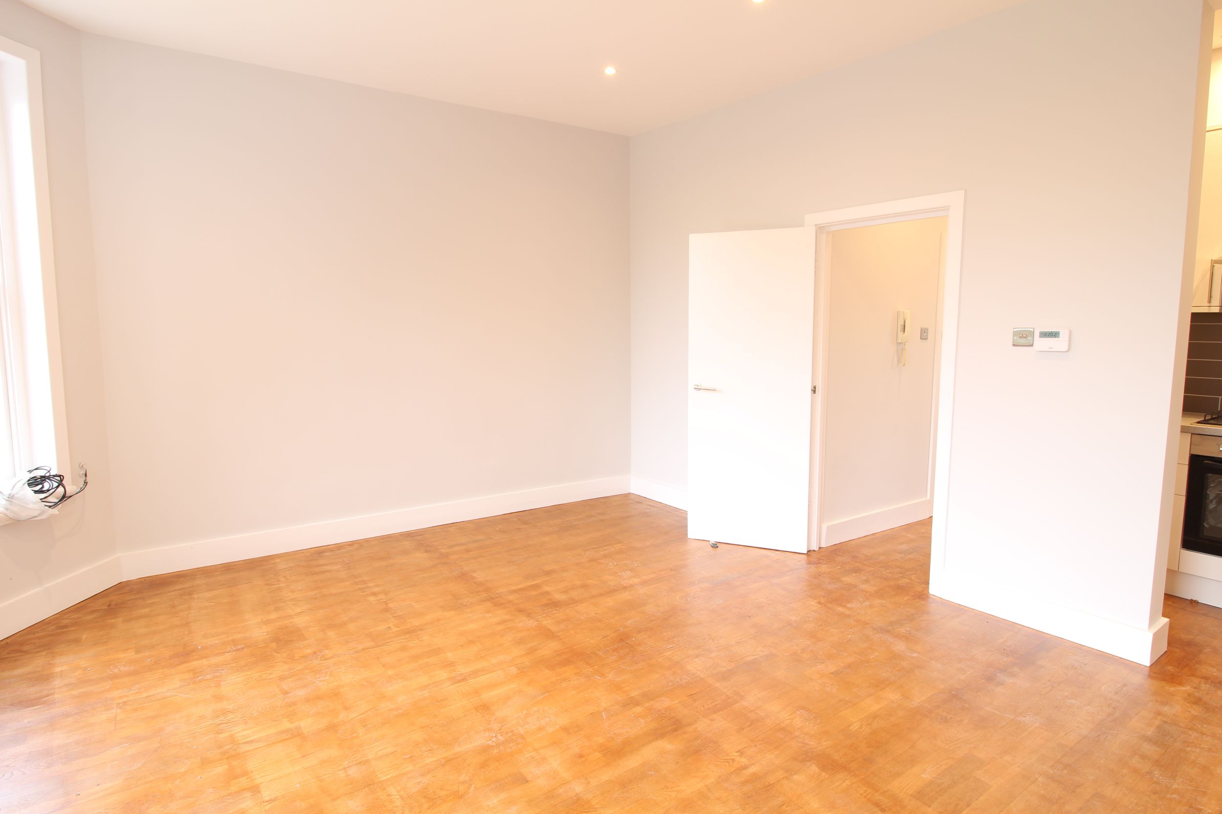 One Bedroom First Floor Flat to Rent in Hornsey N8 Bracewells