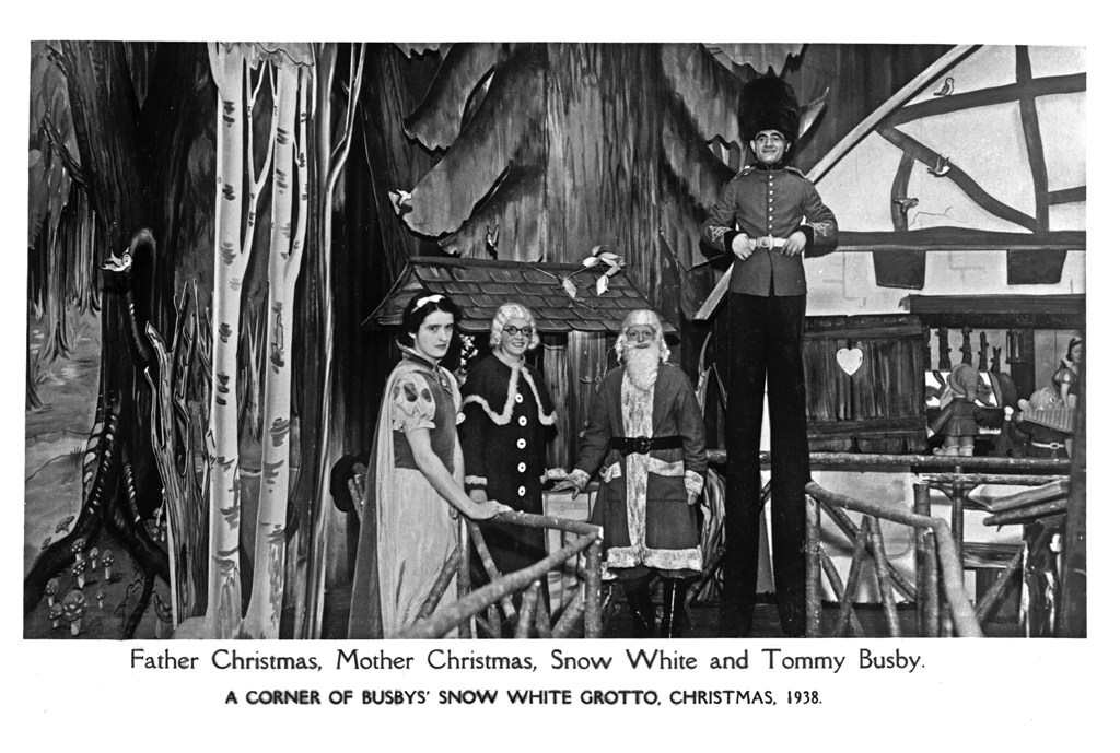 Bradford District Museums & Galleries A Merry Busby Christmas