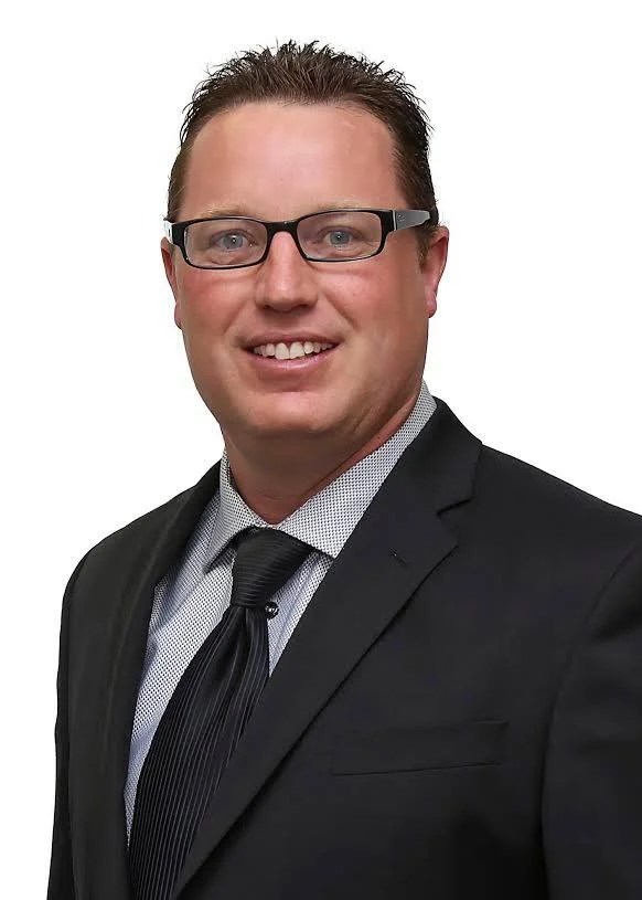 Brad Lyons, Associate / REALTOR® MaxWell Devonshire Realty