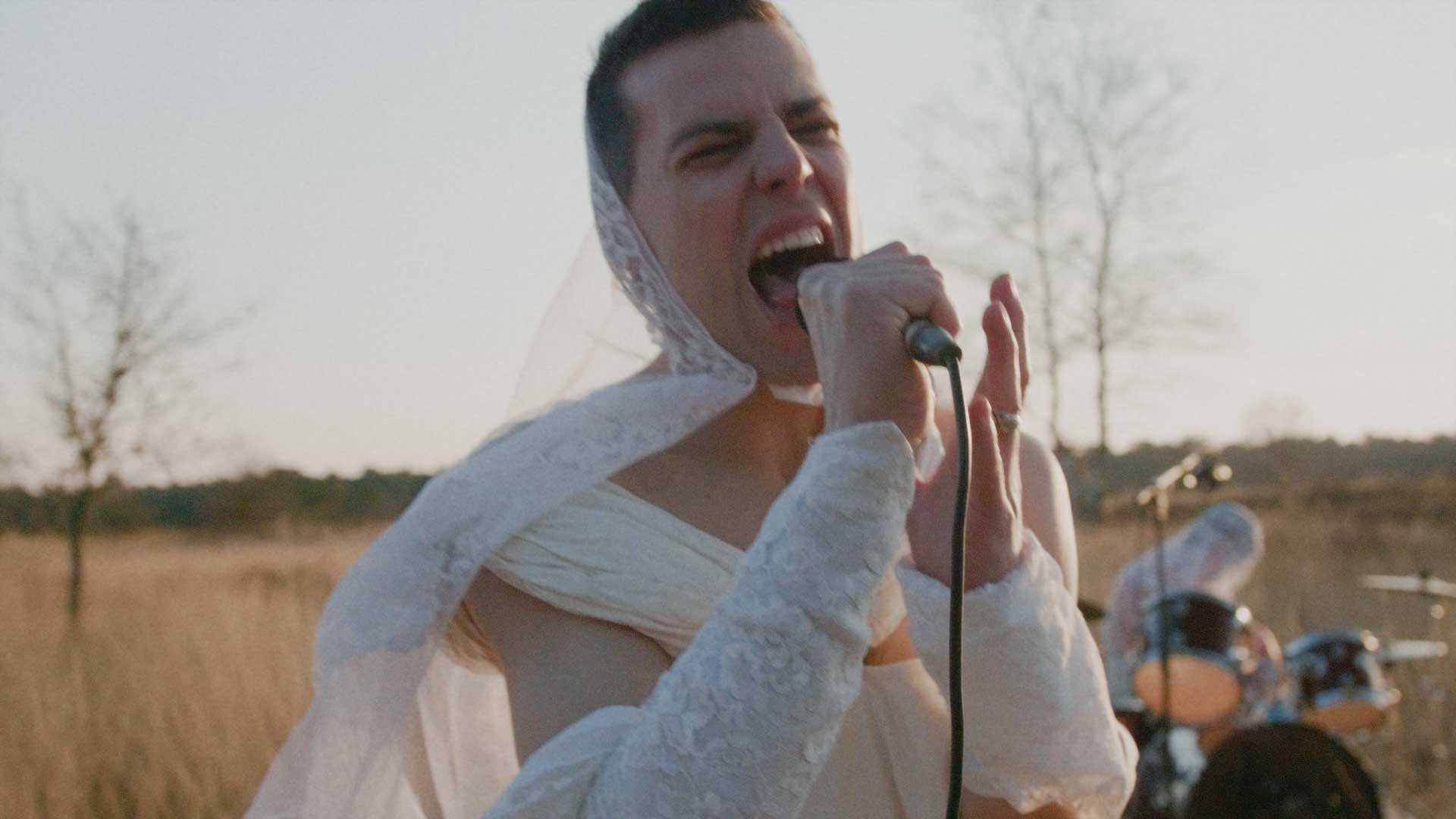 Live audio performance Cro Mags Show you no mercy BRAIN3R