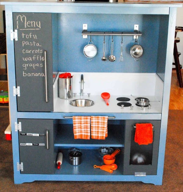 DIY Play Kitchens for Boys Which One Will You Make?