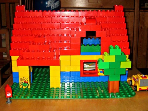 10 Reasons DUPLO is Great for Kids Brain Power Boy