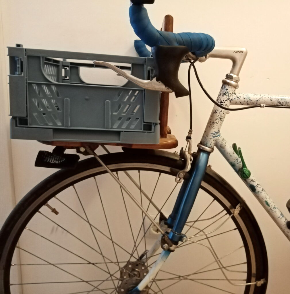 Bike Rack vs. Backpack For Commuting + Tips) Brainy Biker