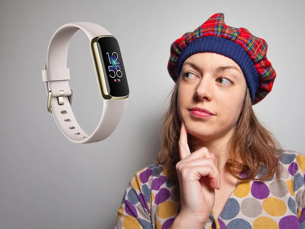 Fitbit Charge 5 Screen Not Working FIX brainyhousing