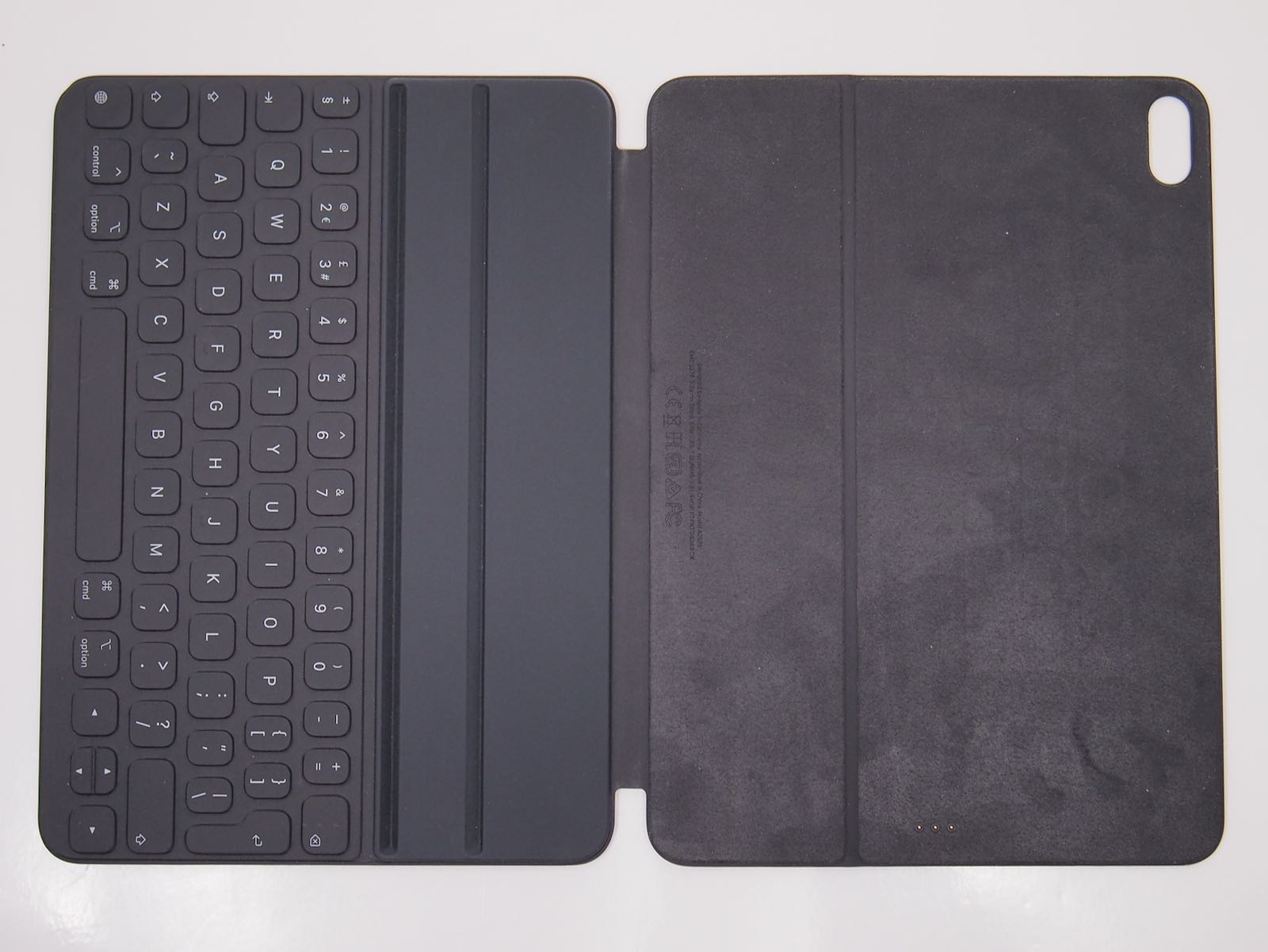 MXNK2B/A Apple Smart Keyboard Folio for iPad Pro 11" Bramley Computers