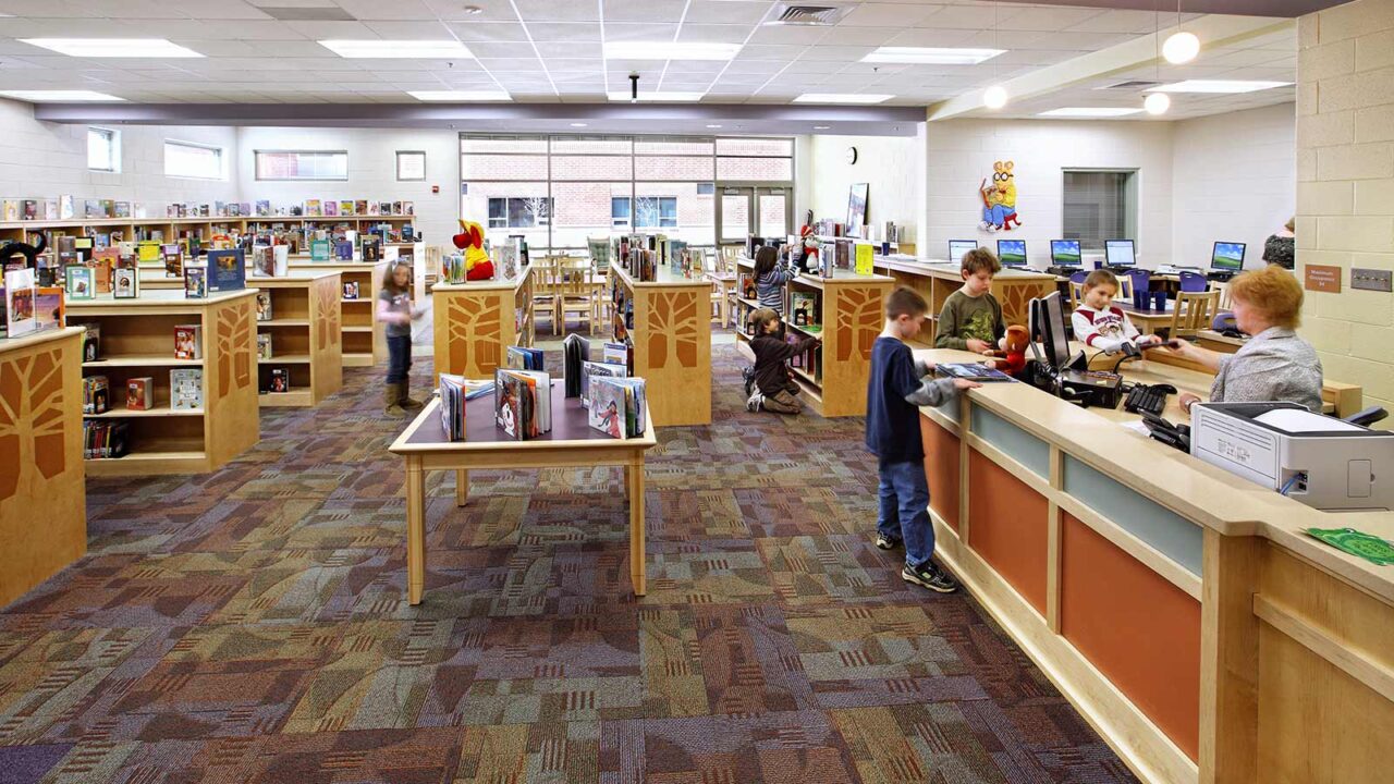 Flat Rock Elementary School Branch Builds