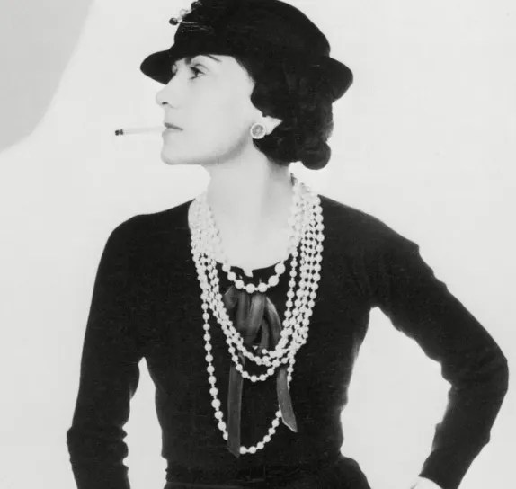 ココ・シャネルとは？残した名言とシャネル創業の歴史