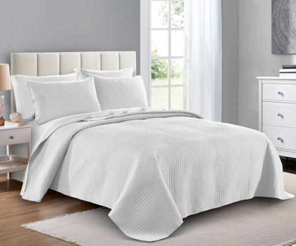 Quilt Set King/Cal King/California King Size White Oversized
