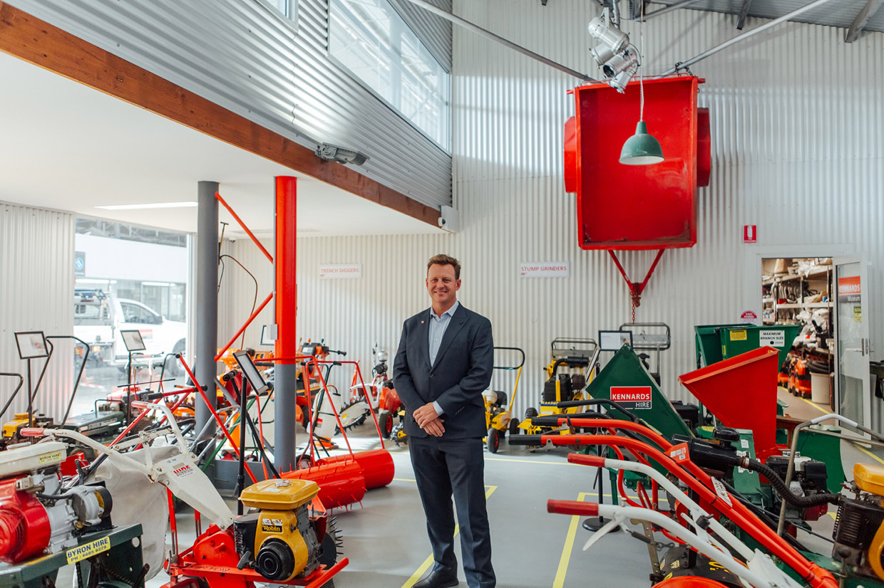 EQUIPMENT COMPANY KENNARDS HIRE, PIVOT TO ALSO LEADERS IN