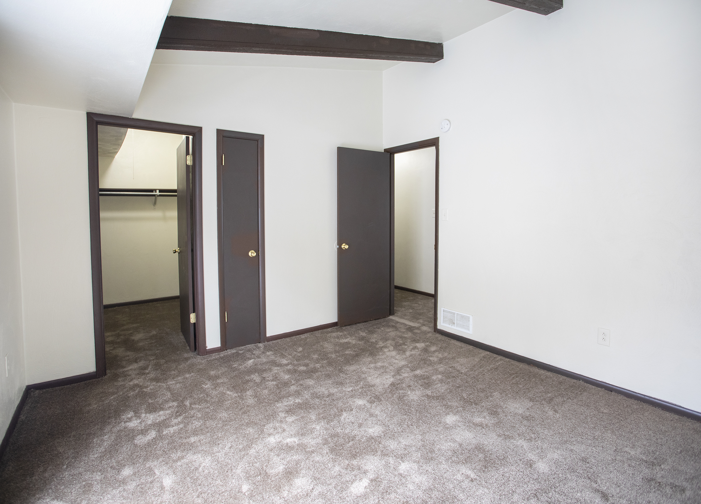 Center Grove Apartments Brandywine Communities