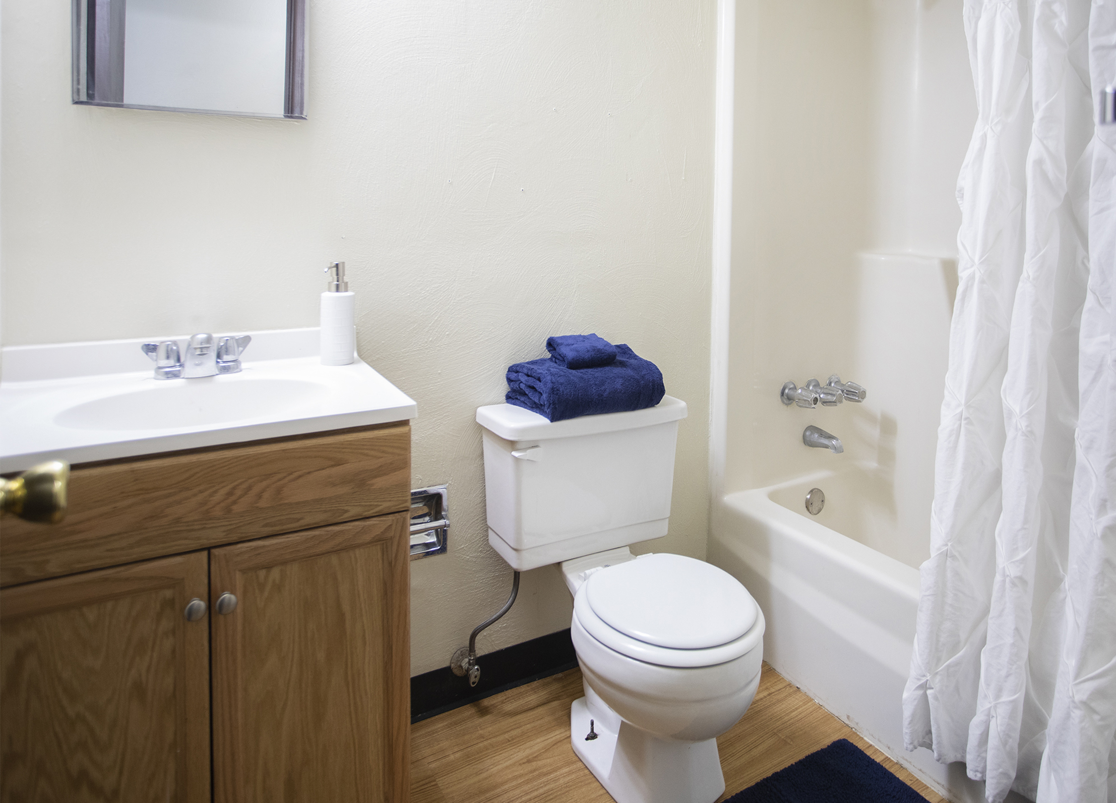 Center Grove Apartments Brandywine Communities