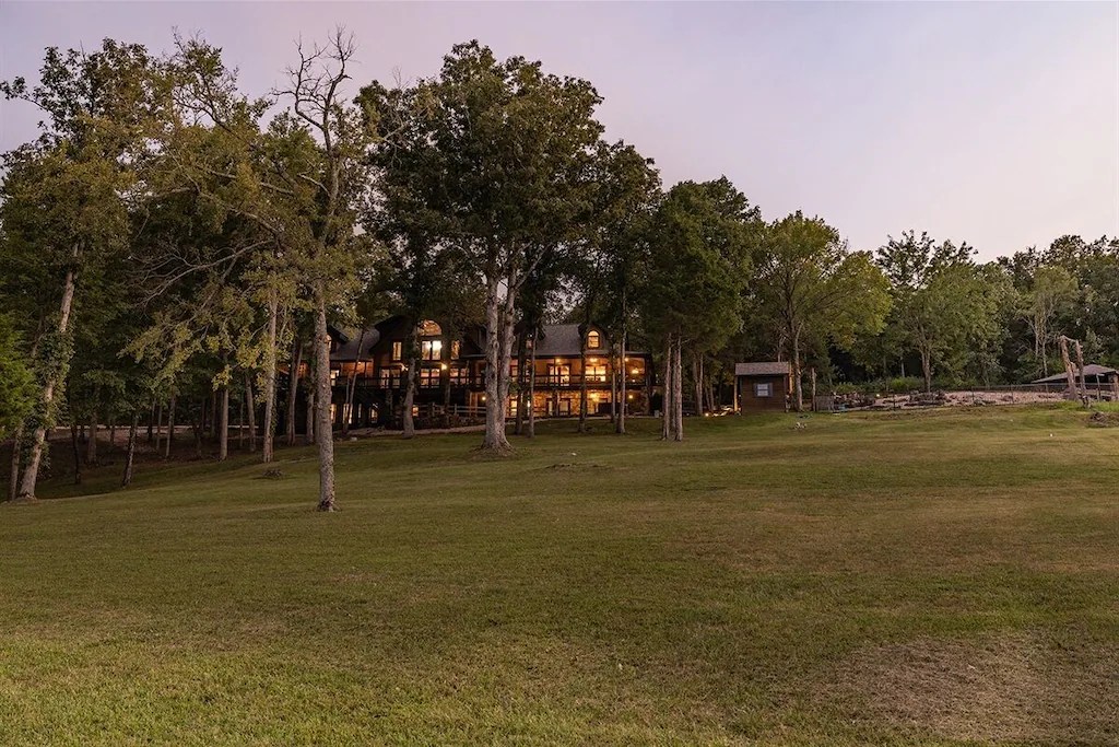Dancing Bear Ranch Branson Memories & Lodging