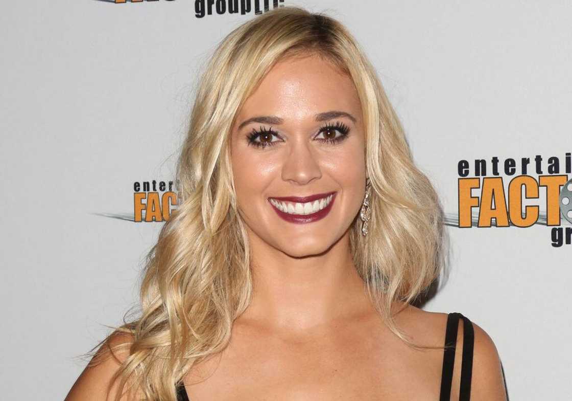 Lauren Compton's Notable Body Measurements and Bra Size Revealed Bra