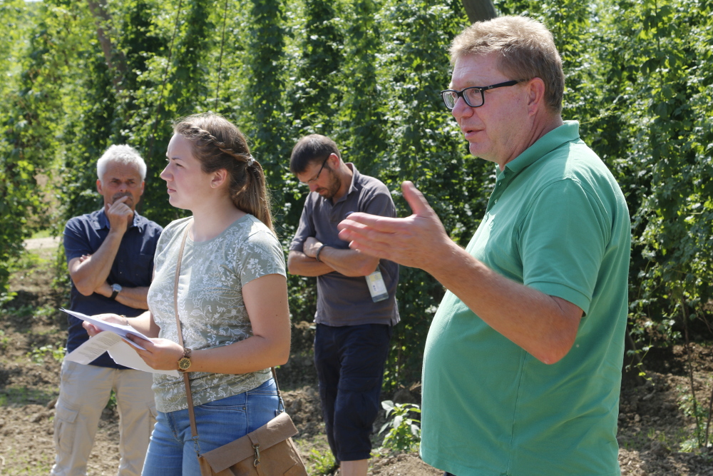 Galerie Exkursion zum BioHopfen 2020