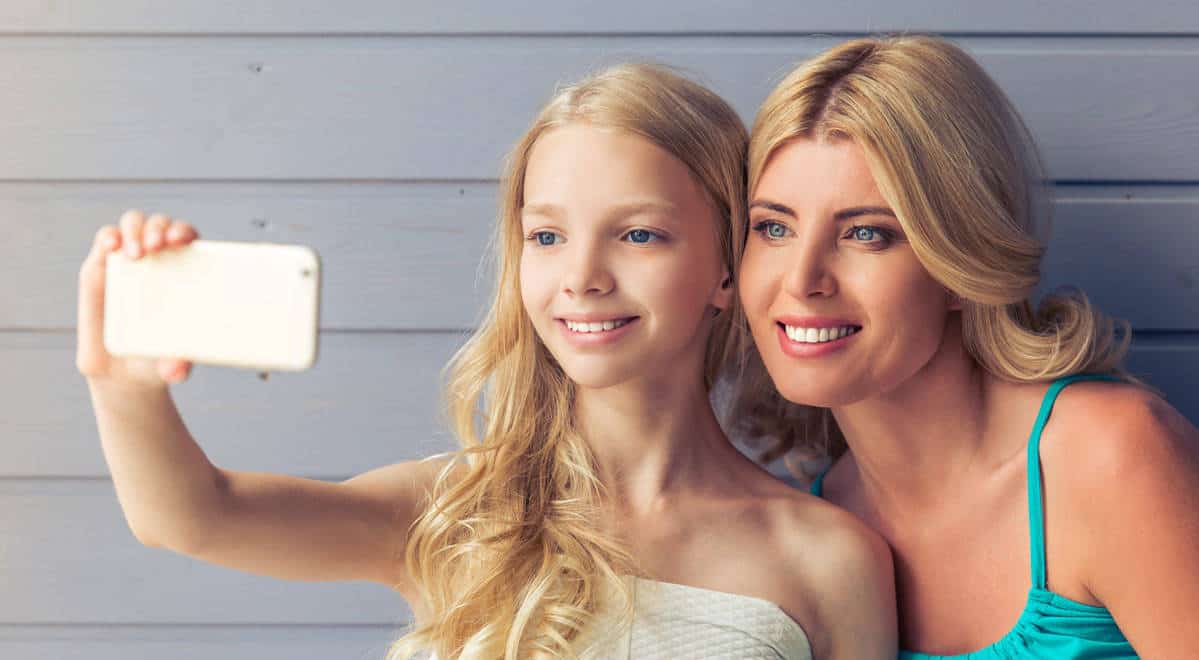 Mother Daughter Nude Selfie