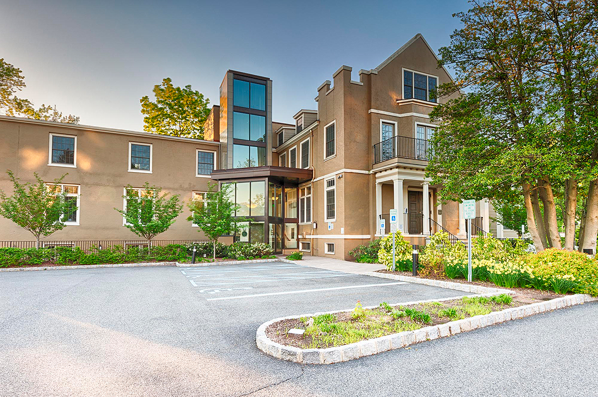 Academy Square Bravitas