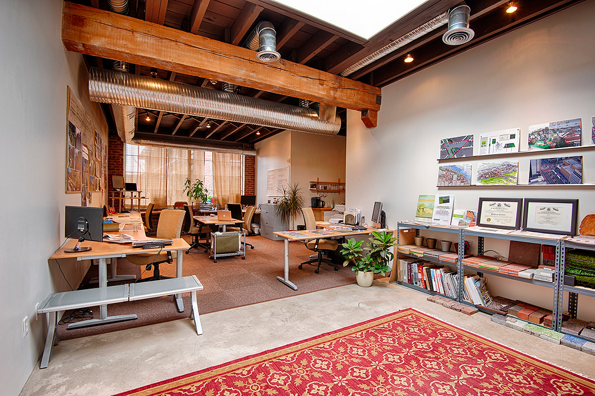 BrassWorks, 105 Grove Bravitas