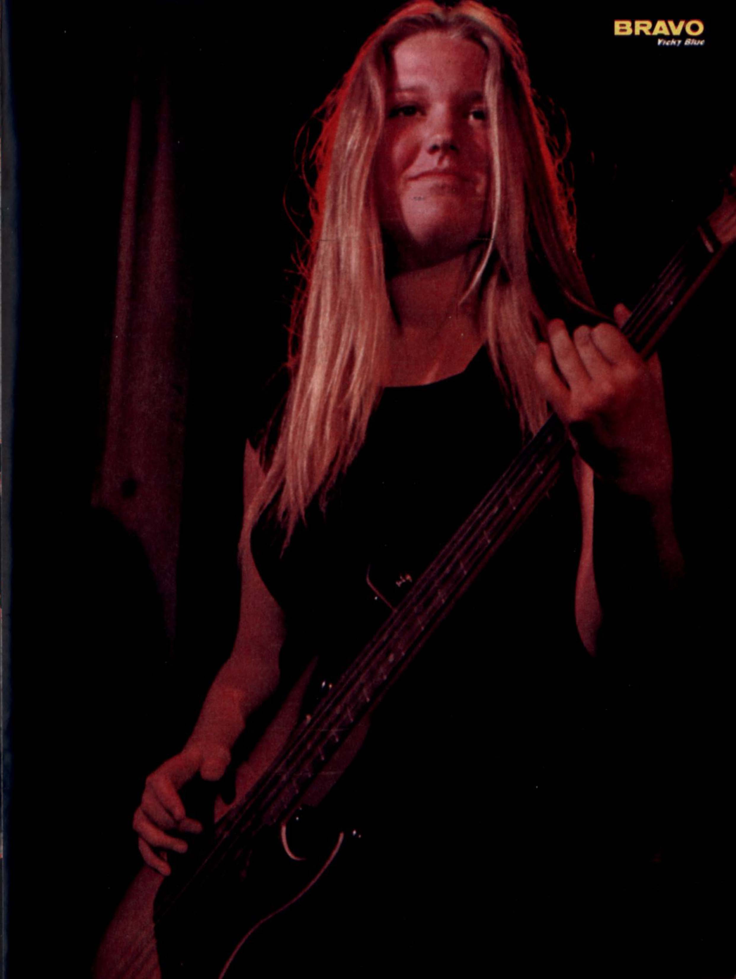 Bravo Posters – Page 33 – A collection of posters and covers in Bravo magazine from the '50s to