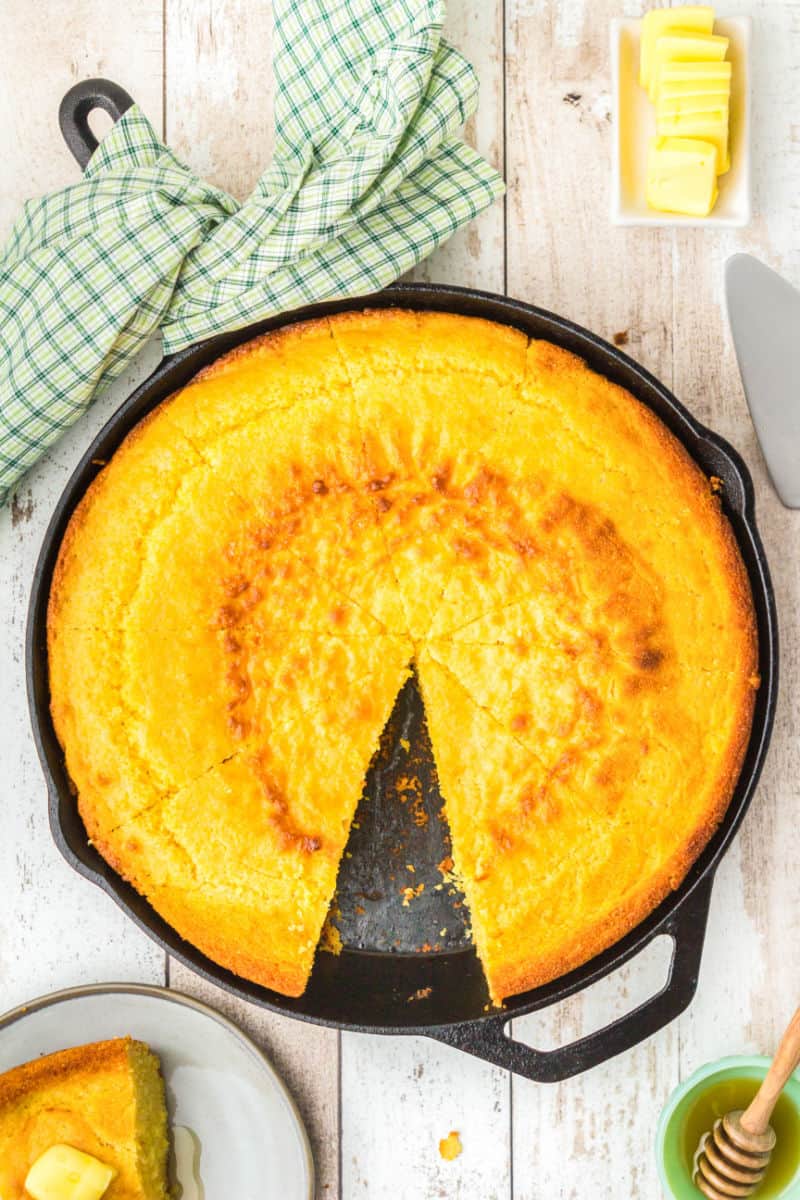 Southern Cast Iron Skillet Cornbread • Bread Booze Bacon