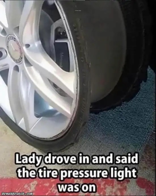 The tire pressure is low - BreakBrunch