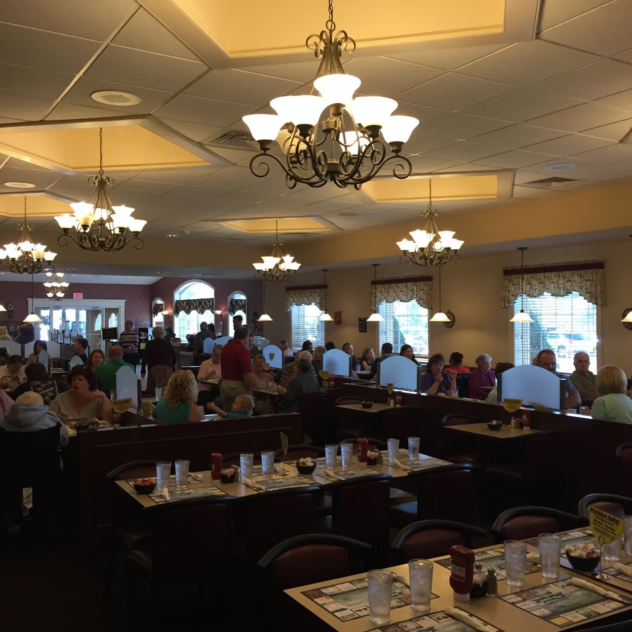 Dutch Way Family Restaurant Myerstown, PA Breakfast With Nick