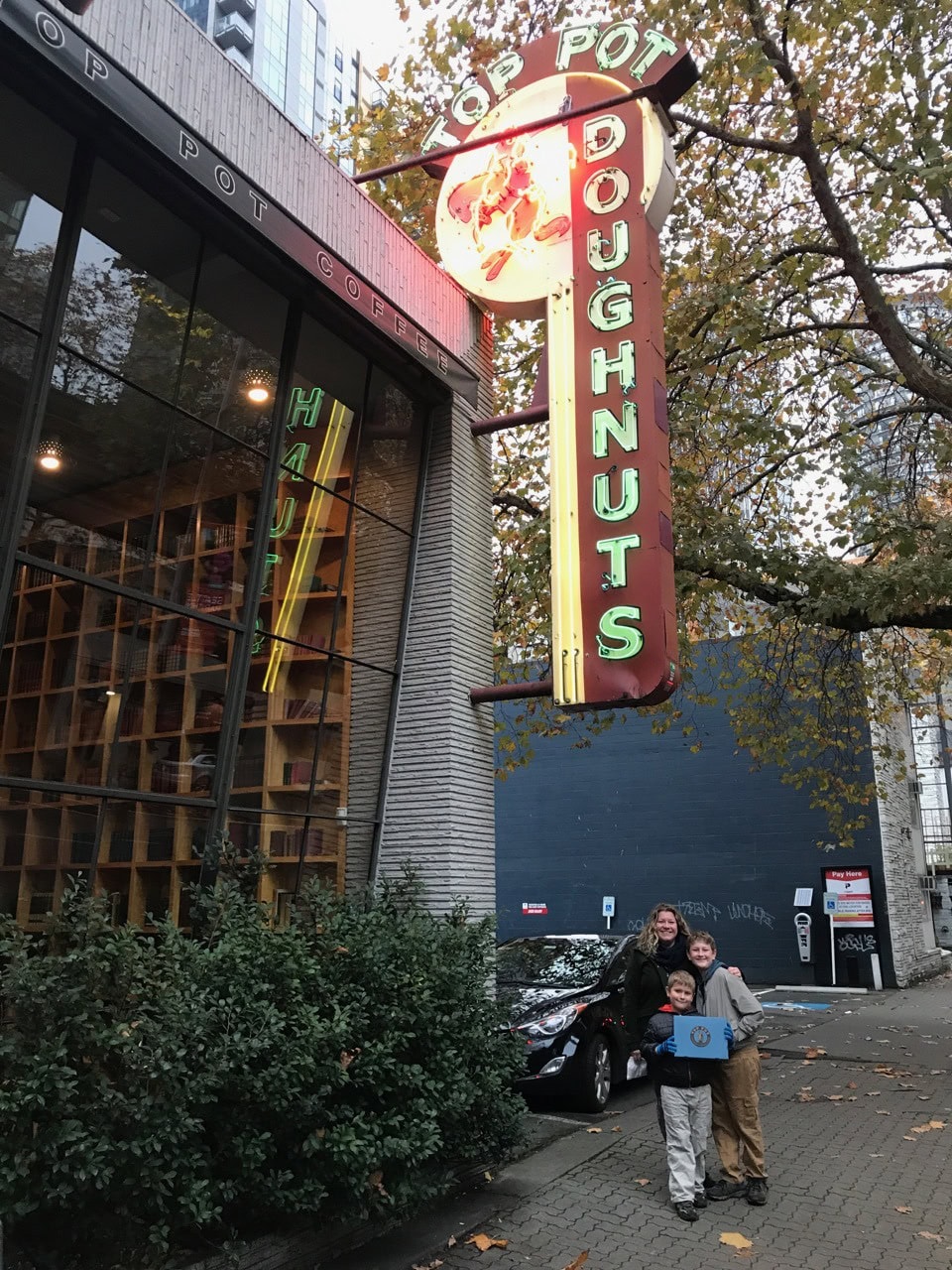 Top Pot Doughnuts (Downtown) Seattle, WA Breakfast With Nick