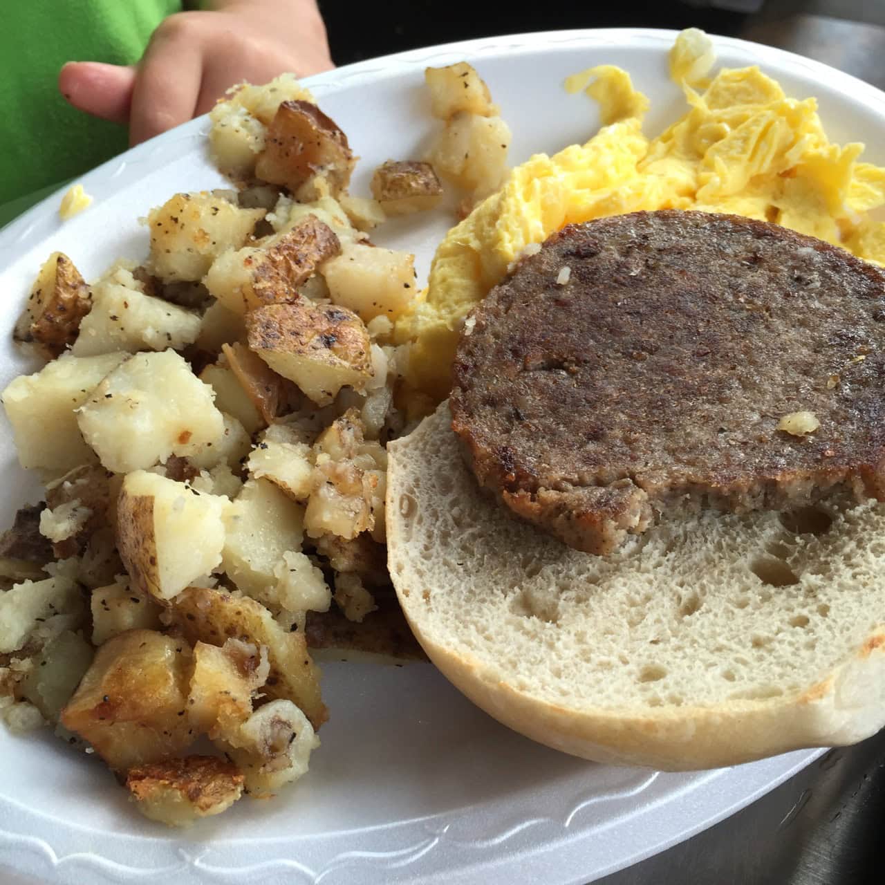 Poppy's Bagels & More Charlotte, NC Breakfast With Nick