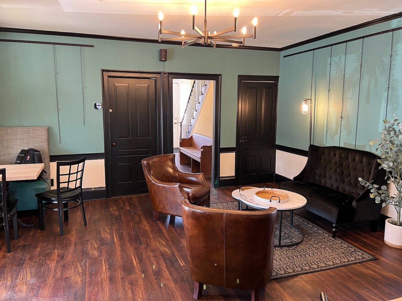 Discover the Perfect Cup of Coffee at River Road Coffeehouse in