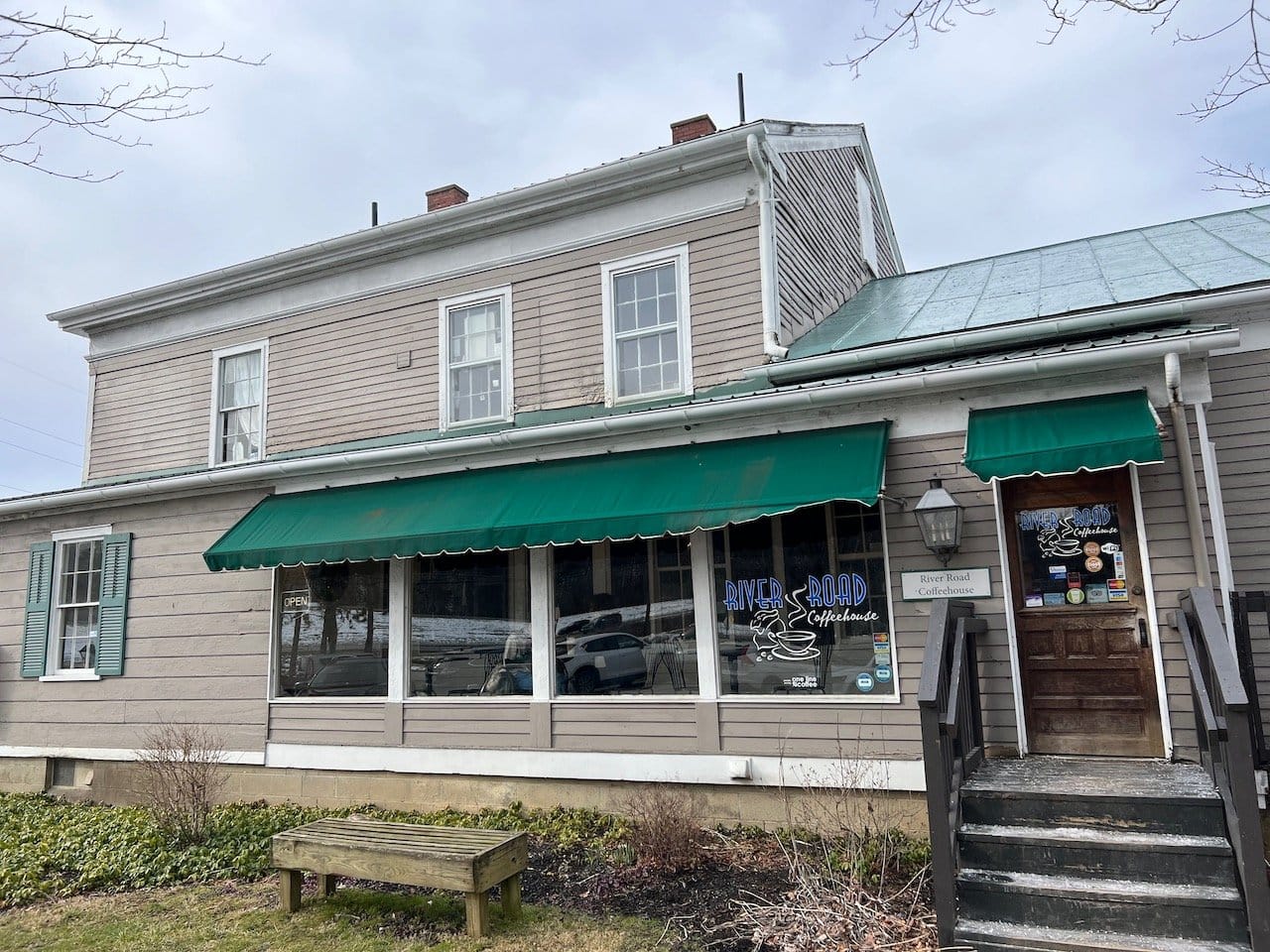 Discover the Perfect Cup of Coffee at River Road Coffeehouse in