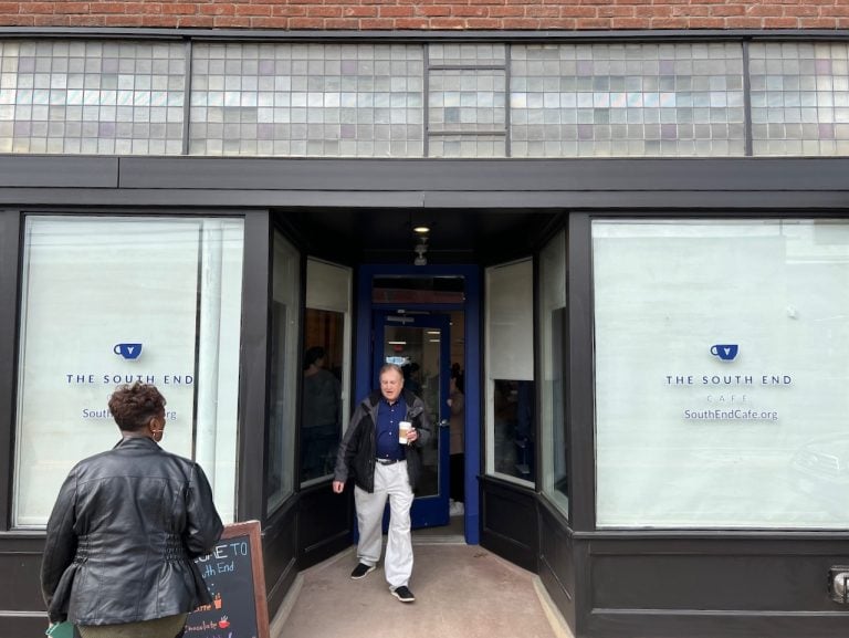 South End Cafe opens on Parsons Avenue Karinokada