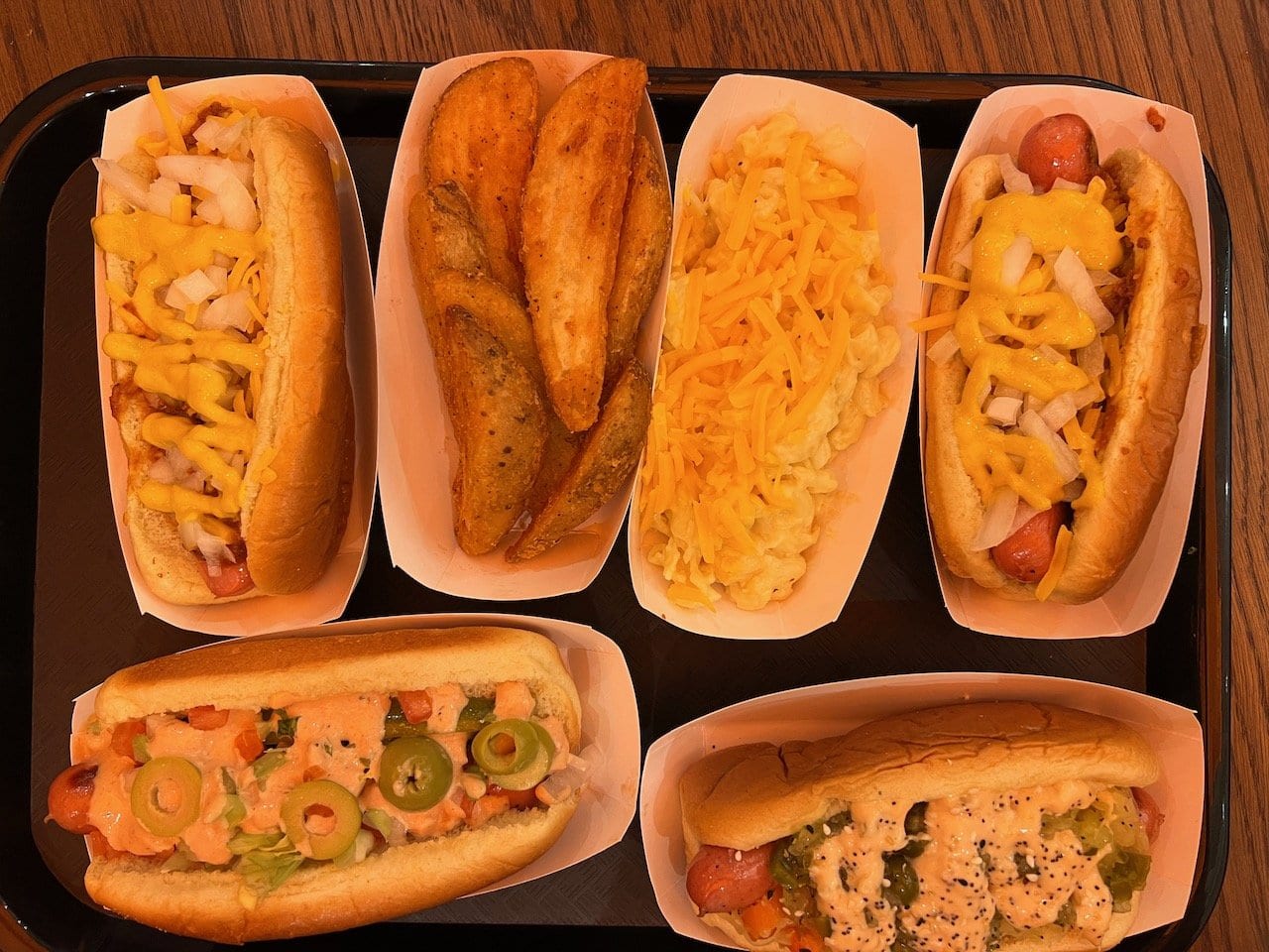 CLOSED Weenie Wonder Brings Hot Dogs, Tots, Jojos, and Shakes to Easton Breakfast With Nick