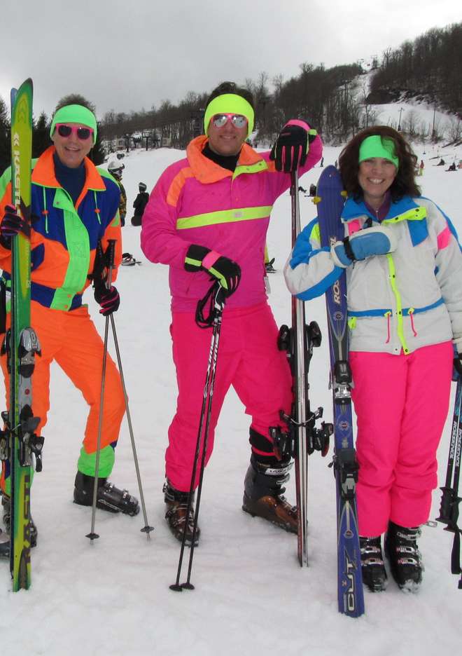 Le look des années 1980 faisait vraiment mal aux yeux