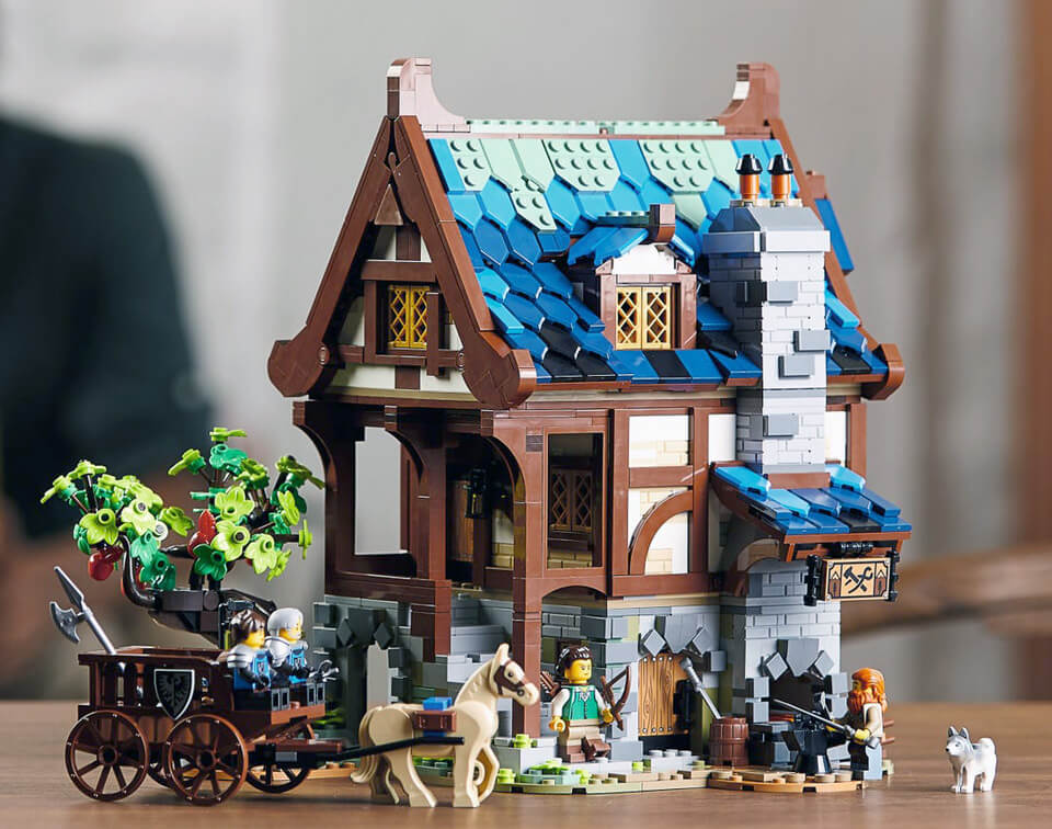 Le médiéval (LEGO ideas 21325) Breakforbuzz