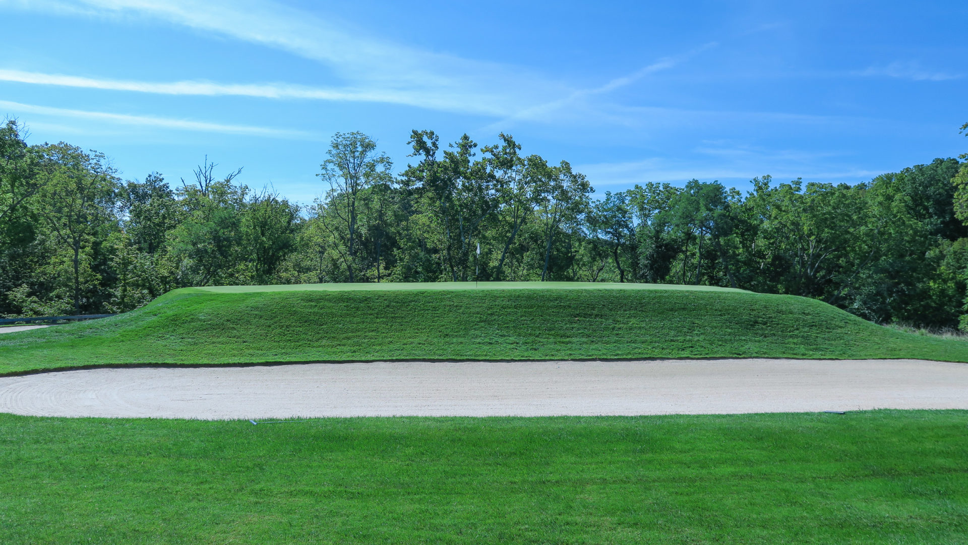 Camargo Club The Best Collection of Template Par 3s in the World?