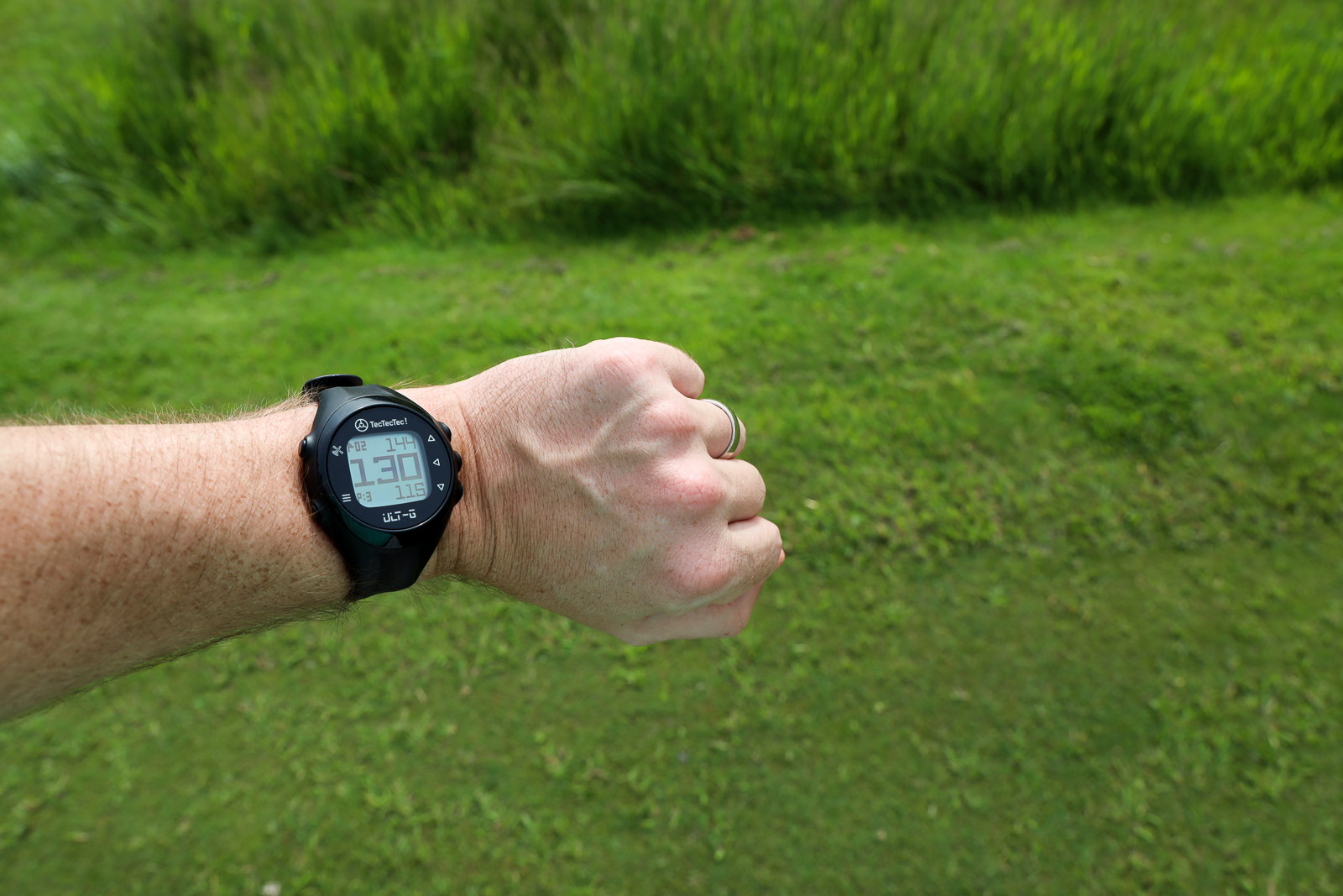 TecTecTec UltG GPS Golf Watch Review Solid Watch, Solid Price