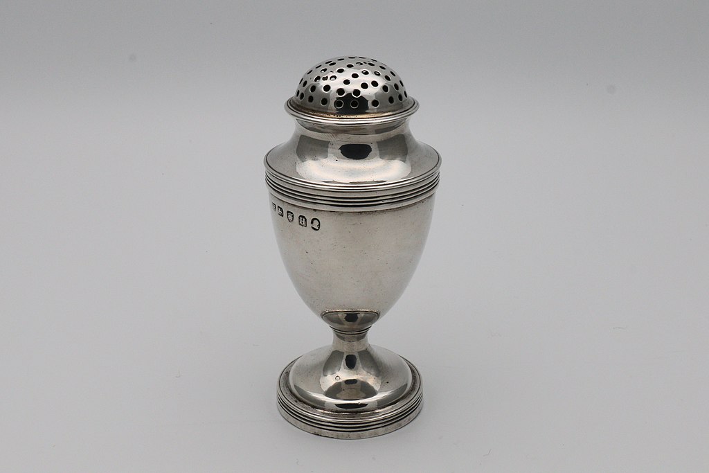 Salt and Pepper Shakers The Current List of Ebay Shakers For Sale