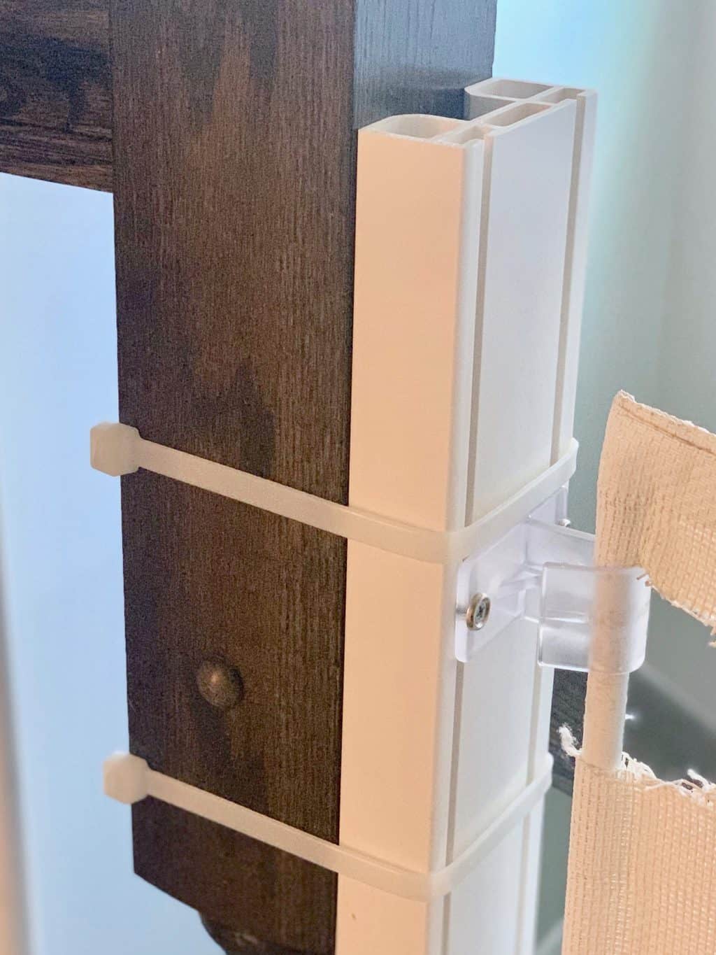 The Best Retractable Baby Gate, and No Drilling Holes! Breastfeeding