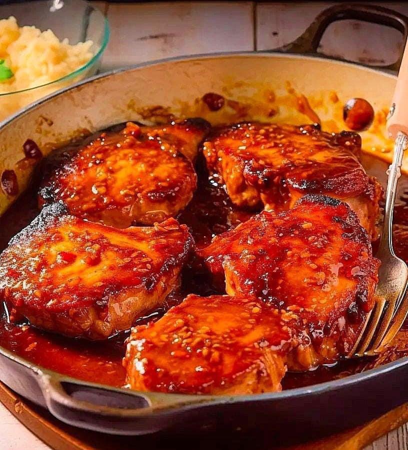 HONEY GARLIC PORK CHOPS Grandma Baking Recipes