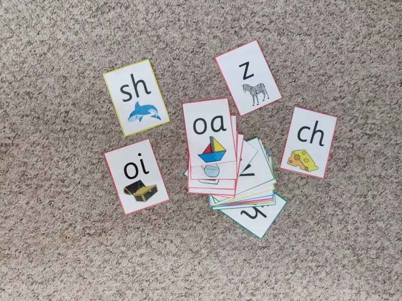 I am learning to recognise phase 3 letter sounds flashcards Breen