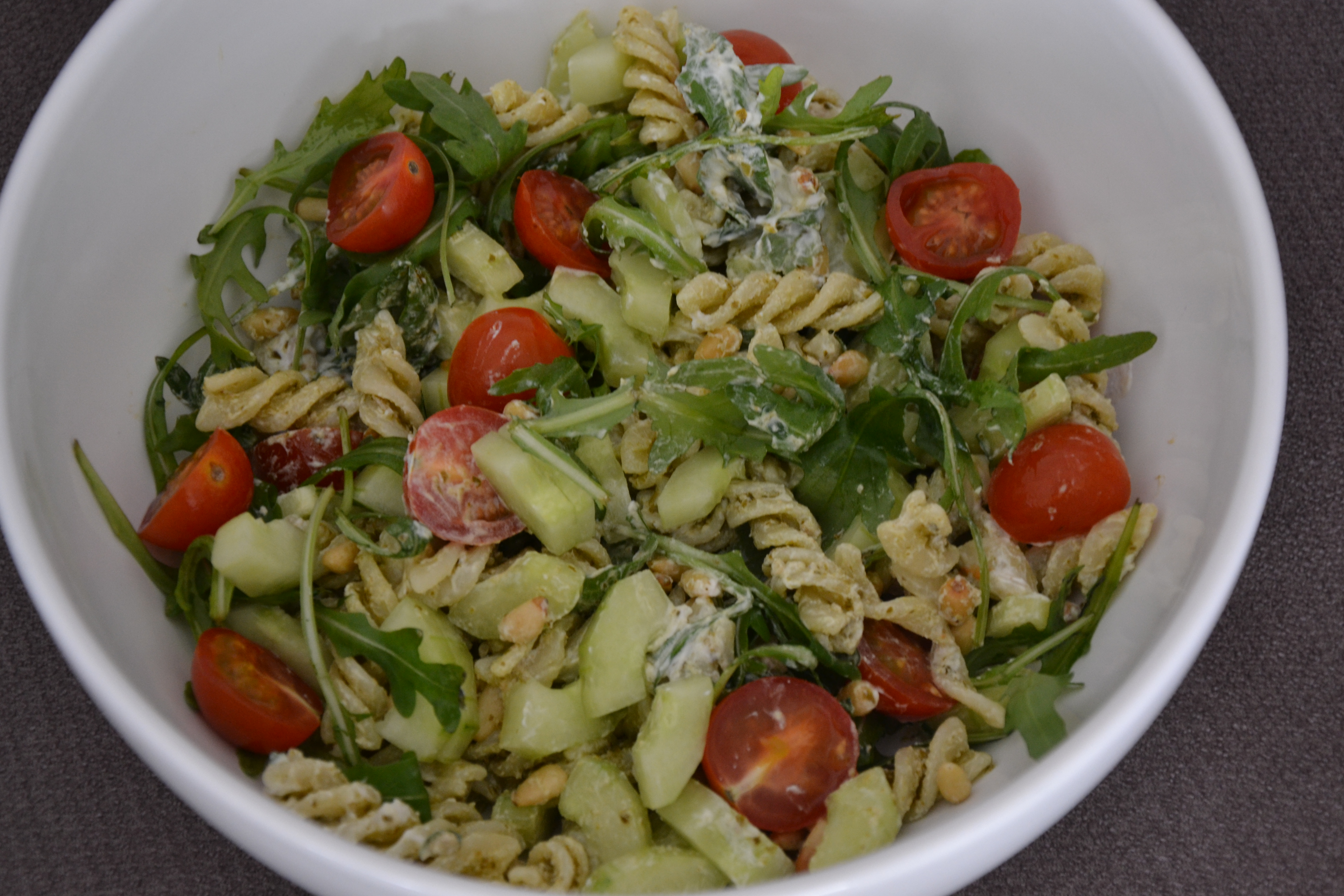 Luie Pasta Pesto Salade Brenda Kookt!