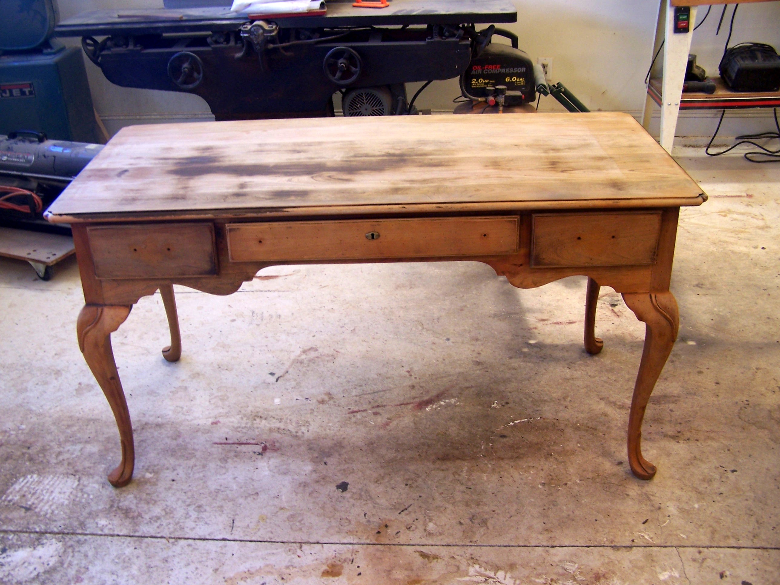 Refinishing queen anne furniture