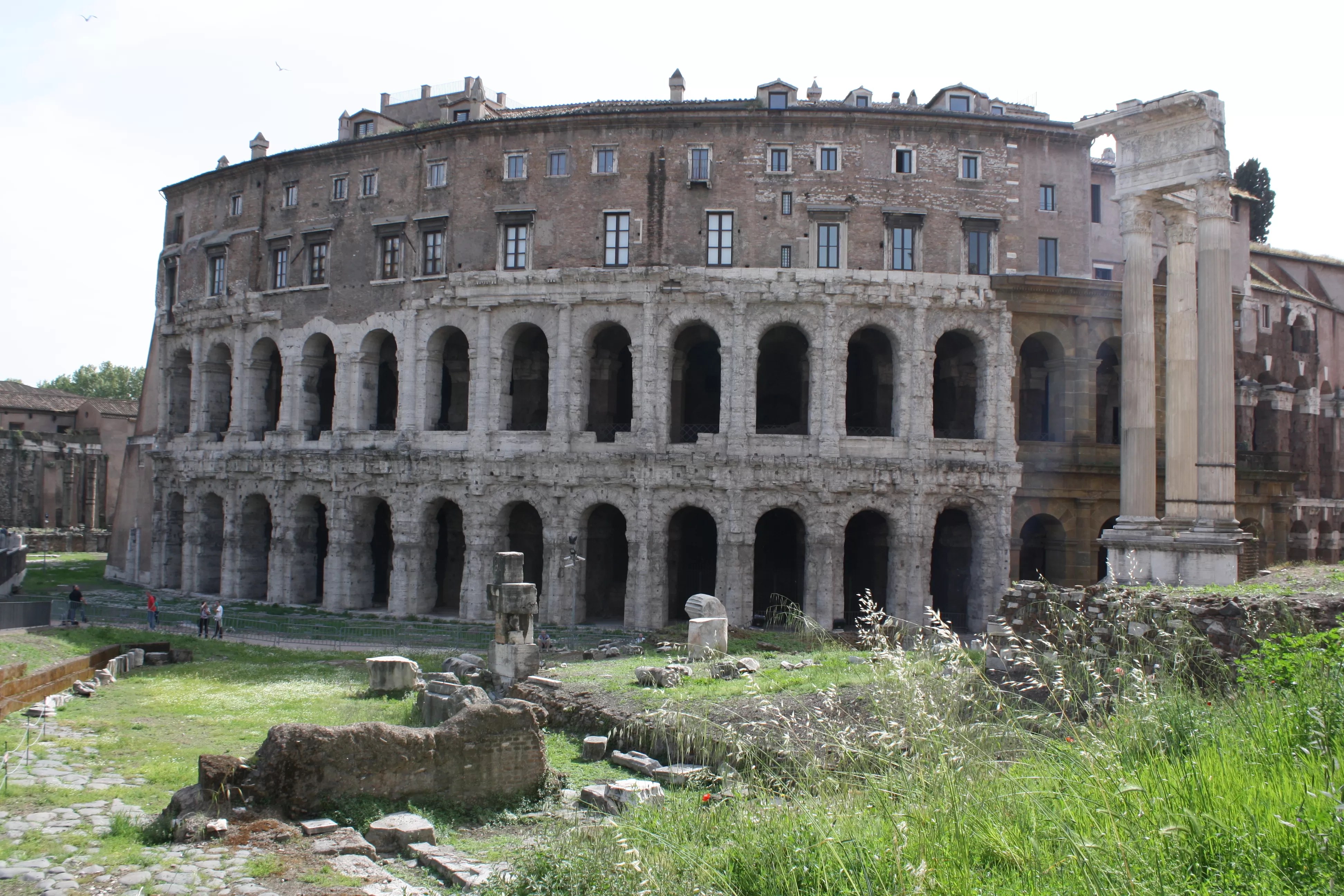 Technology and Revolution in Roman Architecture