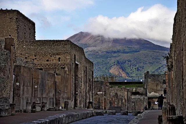 Analysing The Rural Landscape Around Pompeii Before The Eruption Of