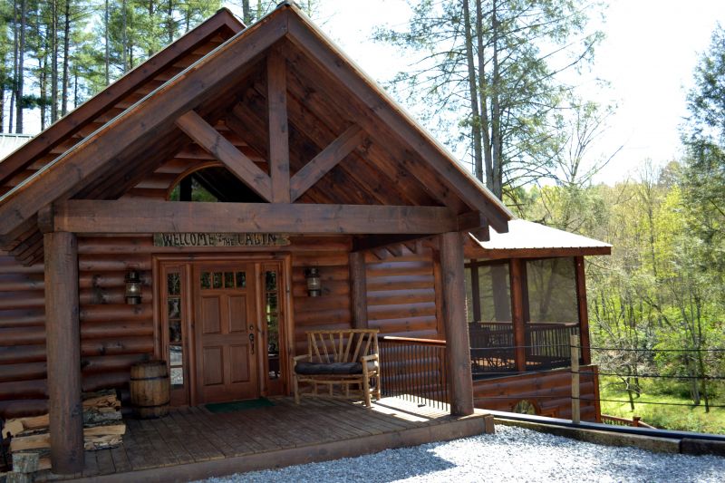 Creektopia on Fightingtown Creek Cabin Rentals