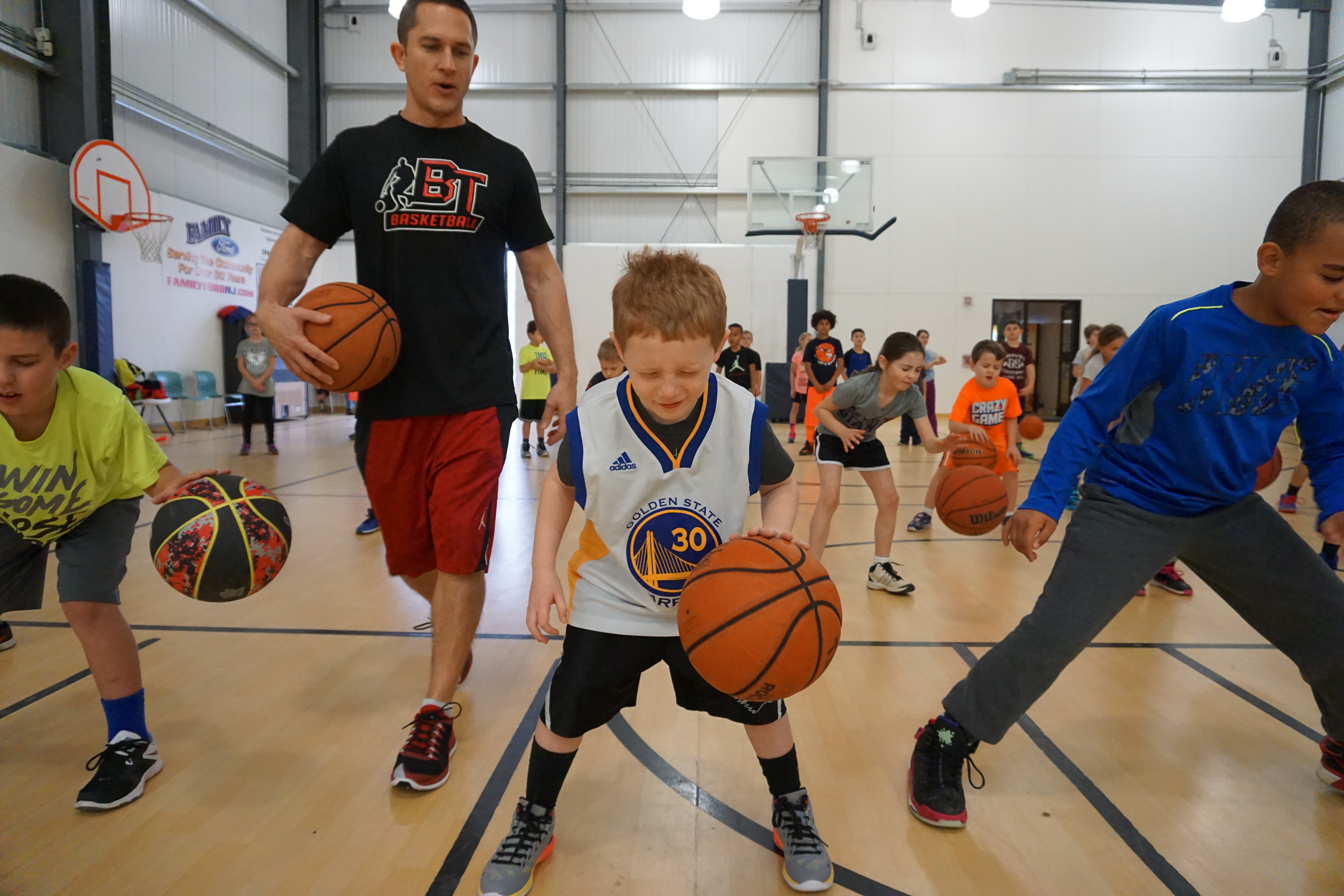 LITTLE BALLERS Brian Thomas Basketball