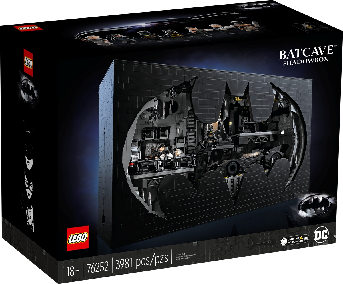 LEGO Batcave Shadow Box 76252 399.99